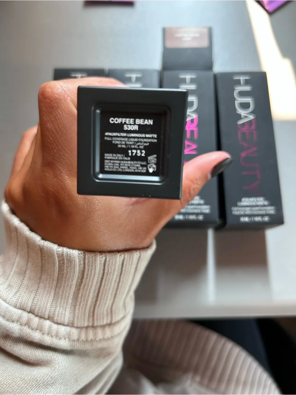 HUDA BEAUTY Luminous Matte Liquid Foundation — Coffee Bean (Deep Brown)